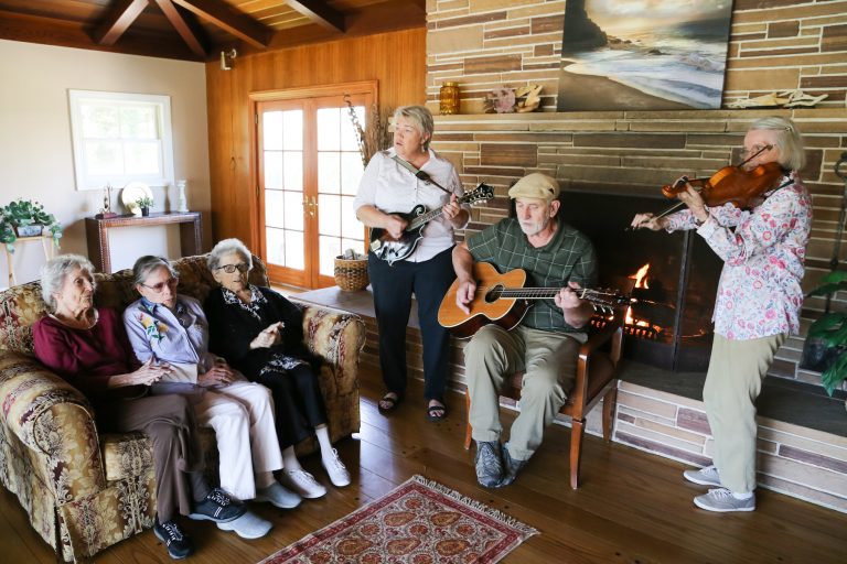 Live musical performance at Songbird